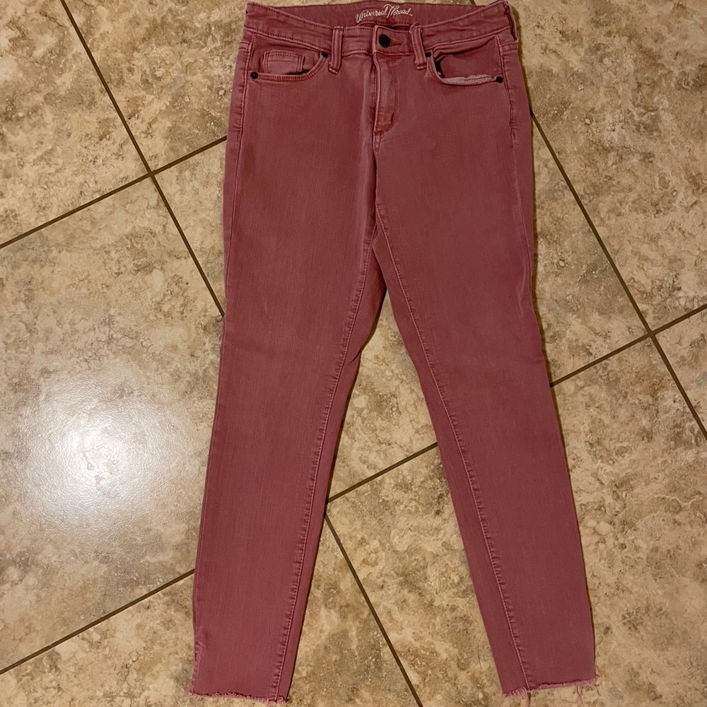 Universal Thread Jeans